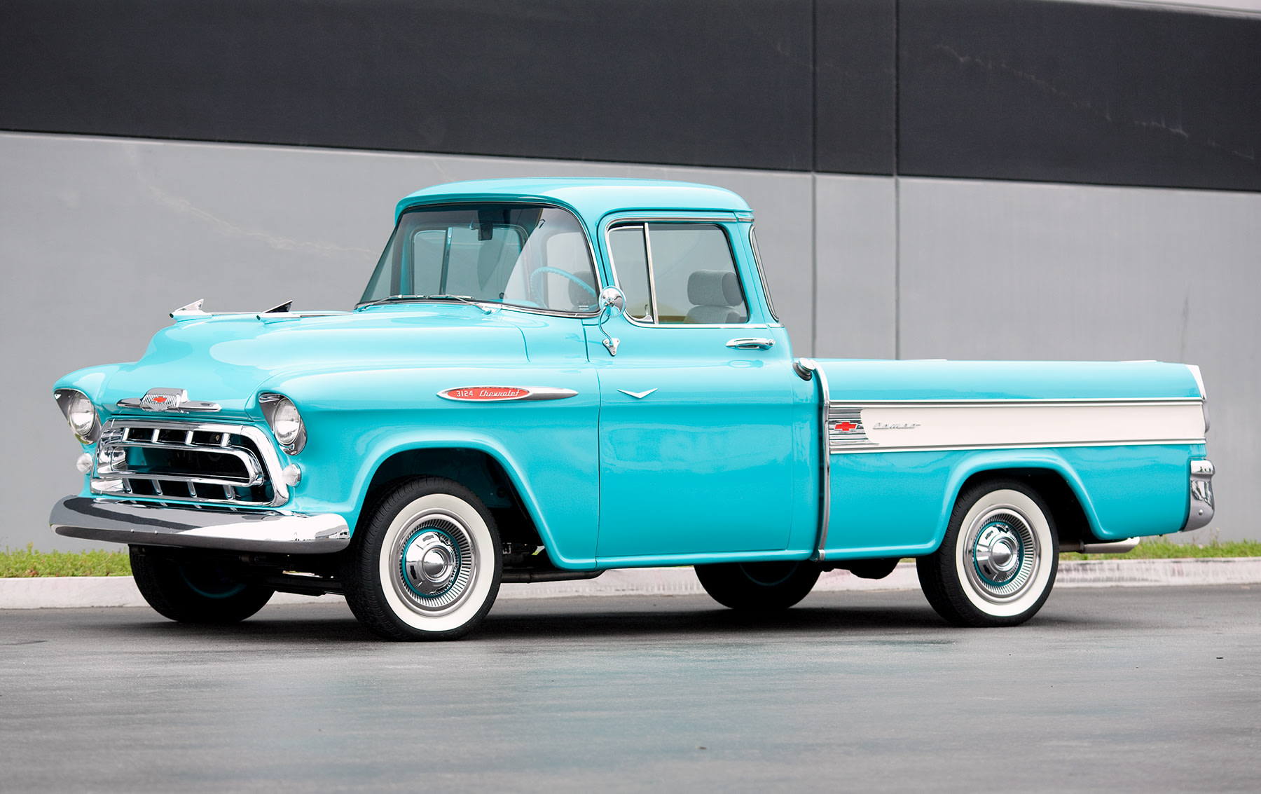 Chevrolet Cameo 1957 Pick-up Orange - Ertl 1/18 - American Muscle - Miniature